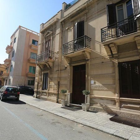 Re Ruggero Rooms Reggio di Calabria Kültér fotó