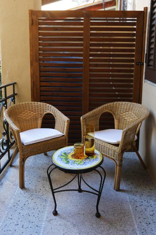 Re Ruggero Rooms Reggio di Calabria Kültér fotó