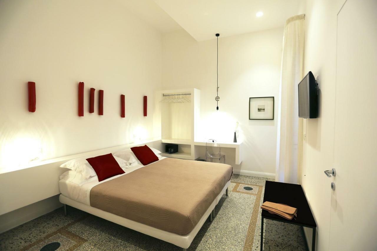 Re Ruggero Rooms Reggio di Calabria Kültér fotó